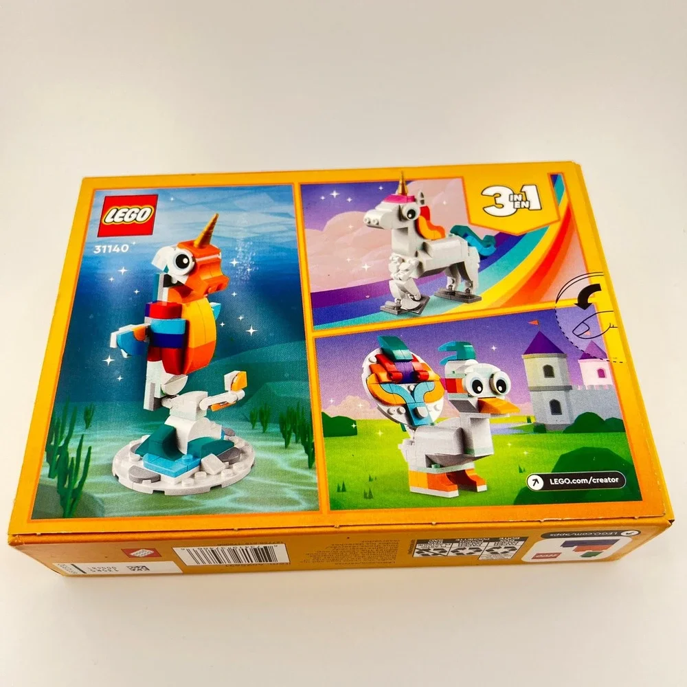 LEGO 31140 Magical Unicorn Creator Rainbow 3-in-1 145 Pcs Magical Creatures